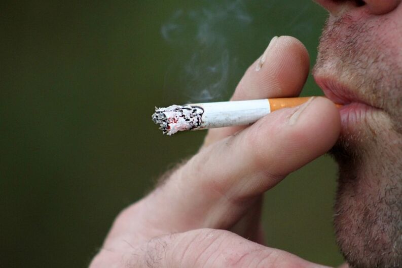 吸烟是导致勃起功能障碍的一个因素